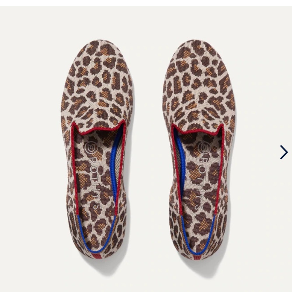 Rothy’s Animal Print Mocha Spot Loafers in Leopard in size W6.5
